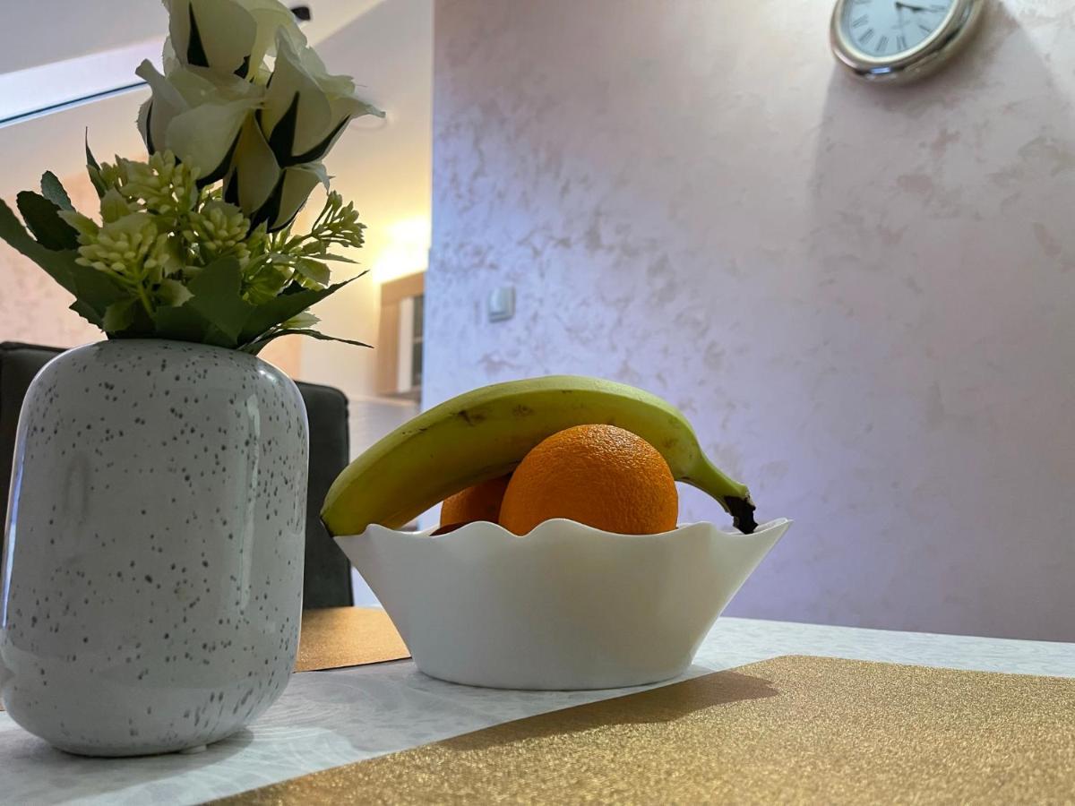 Apartman 1 Apartment สเรมสกา มิโตรวิตซา ภายนอก รูปภาพ